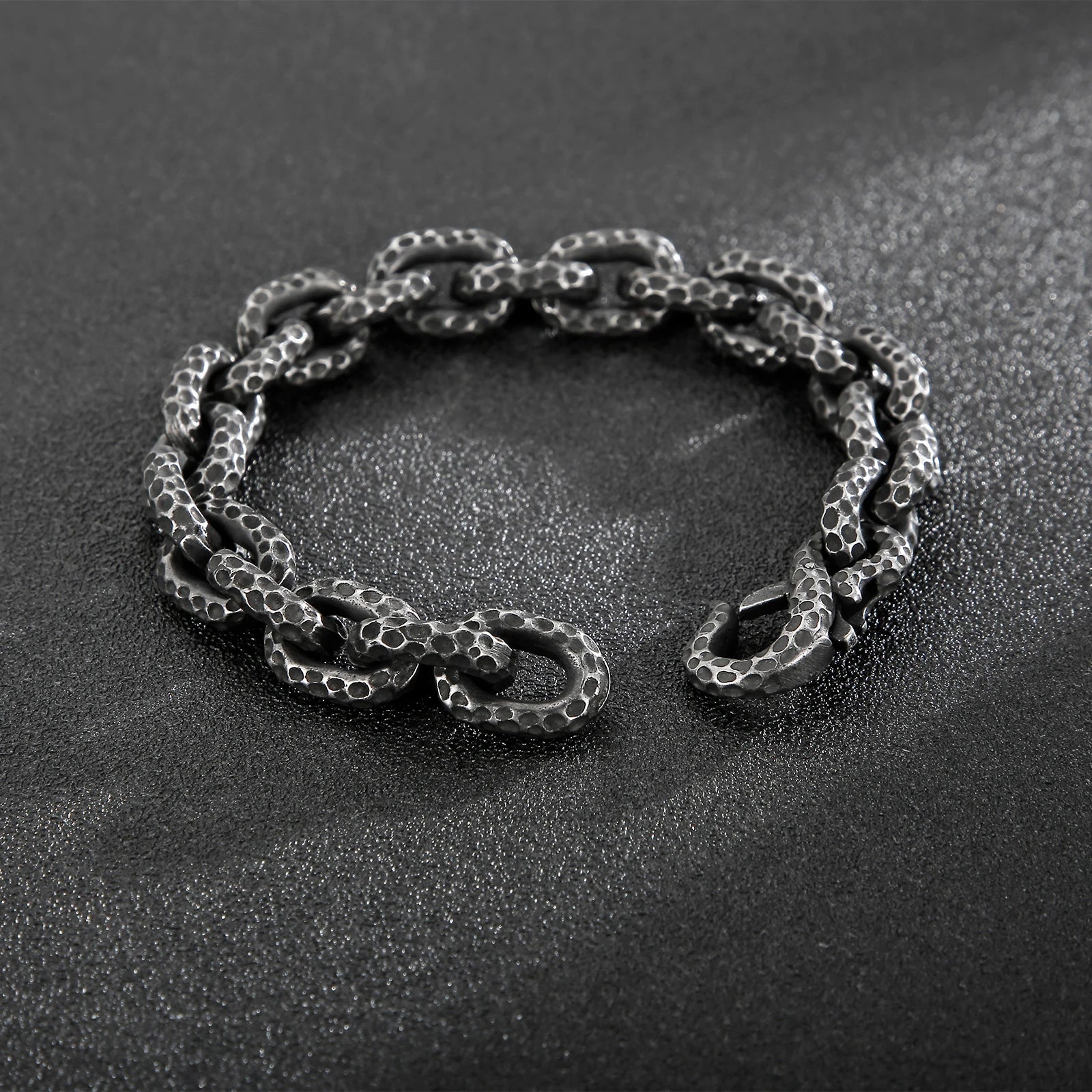 Fongten Men Charm Bracelets Stainless Steel Striking Pattern Rotre Black Color Bracelets Bangle For Men O Link Chain Jewelry