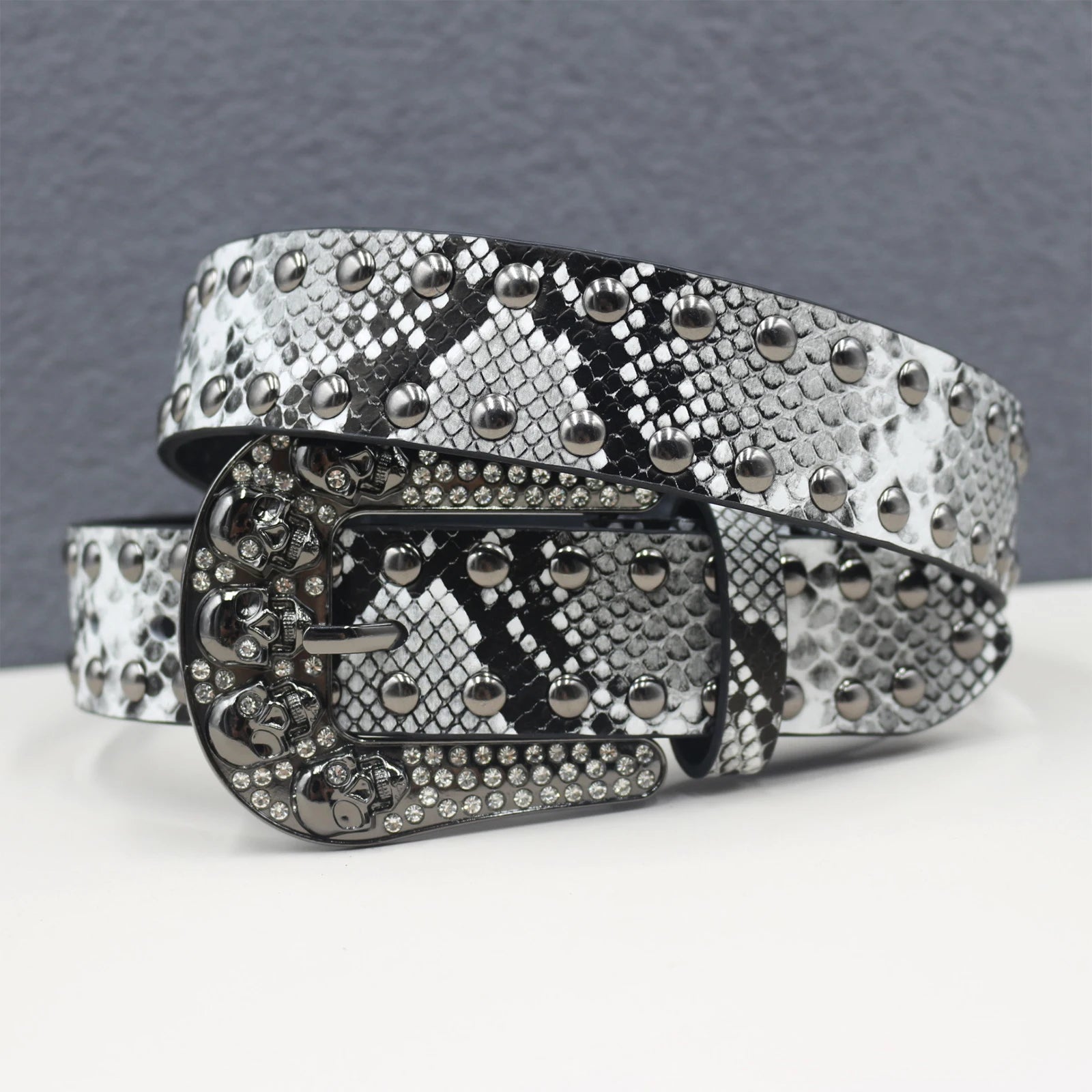 Snake pattern rivet skull Women's Belt Large size  Men Belt Punk Hip Hop Rock Style Subculture Y2K  Belt for Men and Women