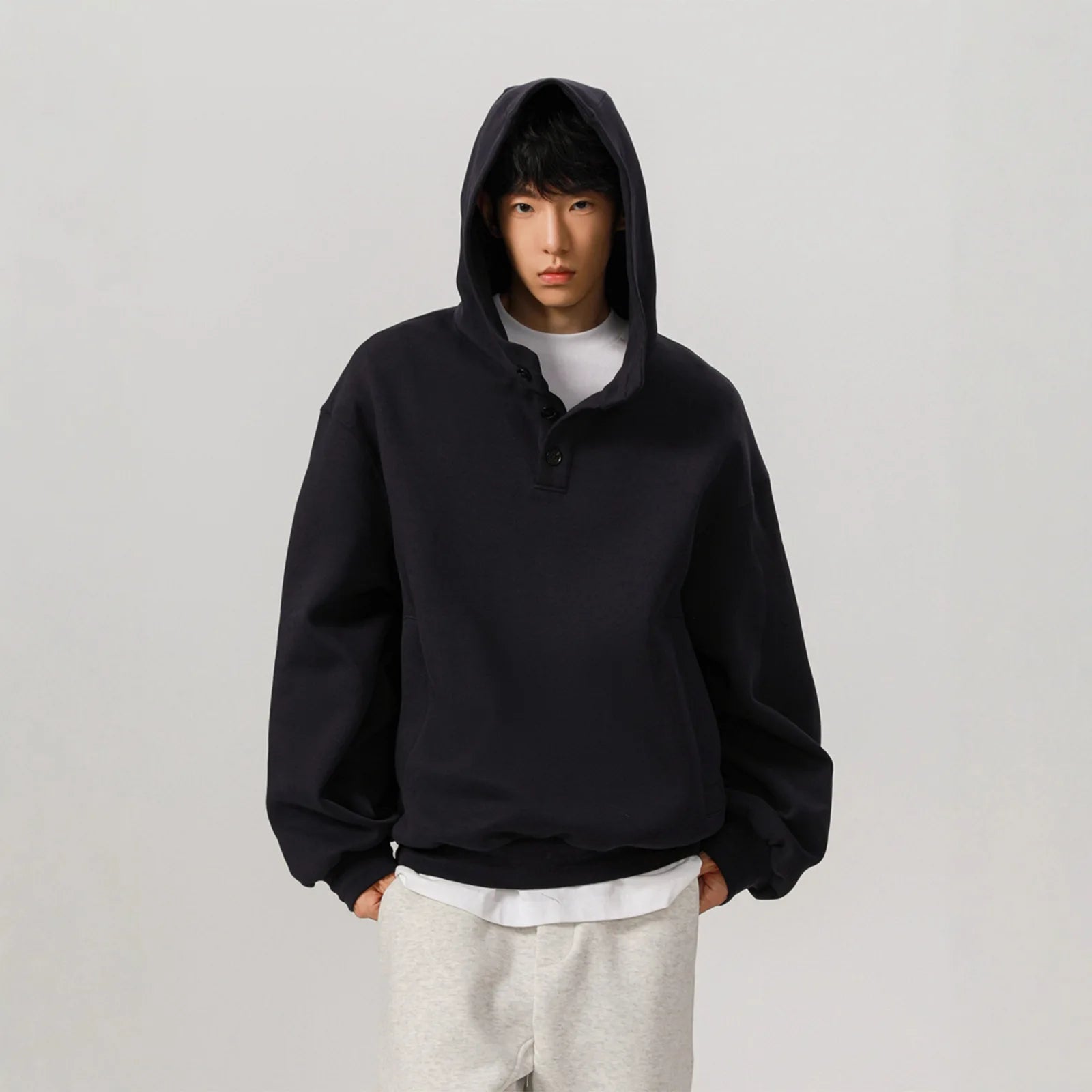 Mid-short hoodie for men, new spring and autumn style, American loose-fit, buttoned hooded stiff loose jacket