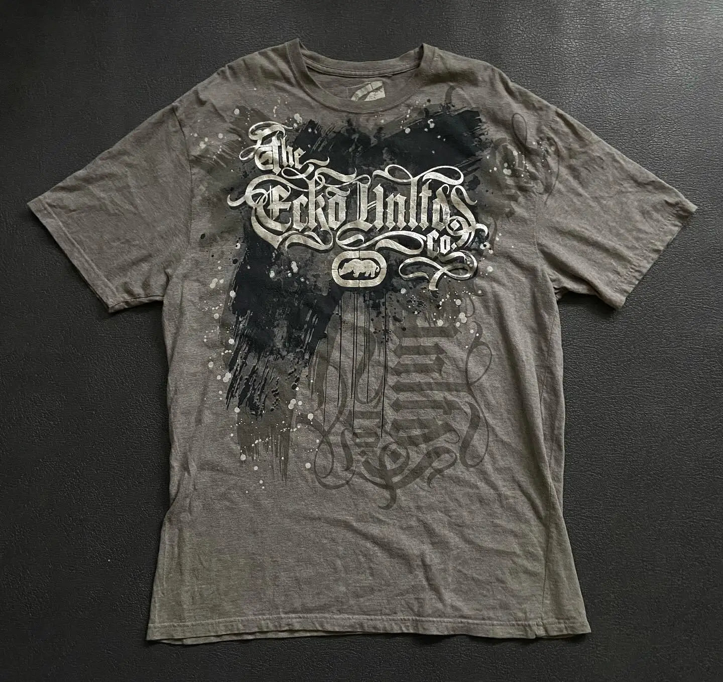 Rebel Y2K Vintage Tee Ecko Rhino Graphic Print Oversized Streetwear Shirt for Men & Women Unisex Cotton Couple Top with Attitude