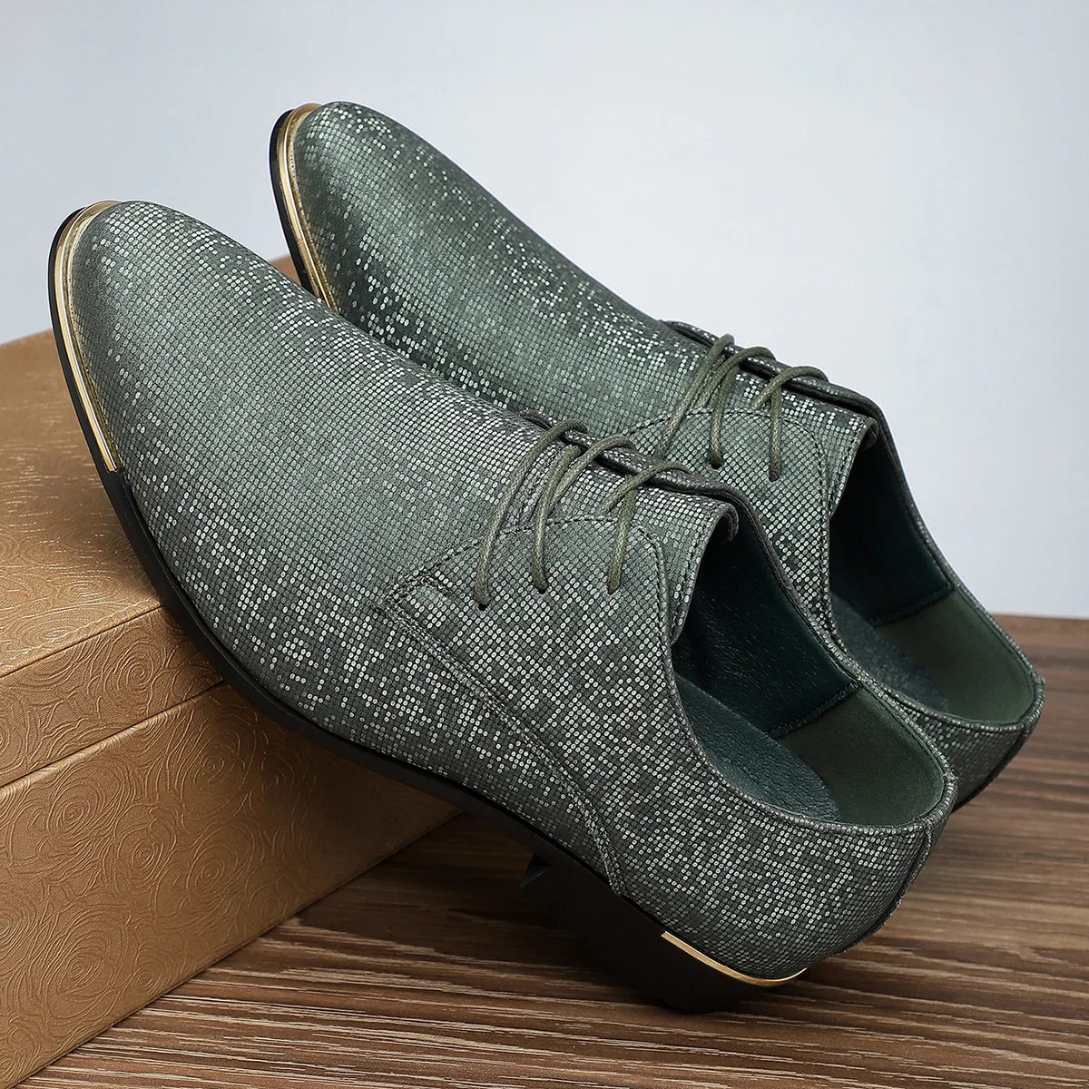 Luxury Fashion Designer New Men's Pointed Lace Up Casual Shoes Male Formal Wedding Dress Homecoming Footwear Zapatos Hombre