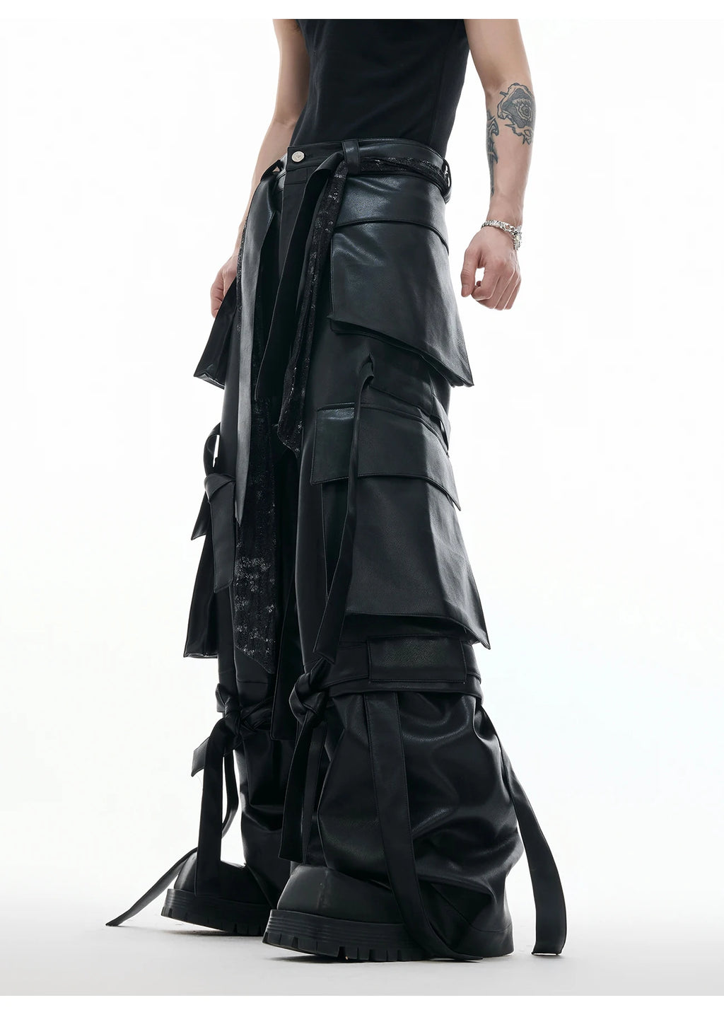 Mauroicardi Autumn Cool Long Baggy Black Pu Leather Wide Leg Cargo Pants Men Many Pockets Luxury Designer Emo Clothes Streetwear