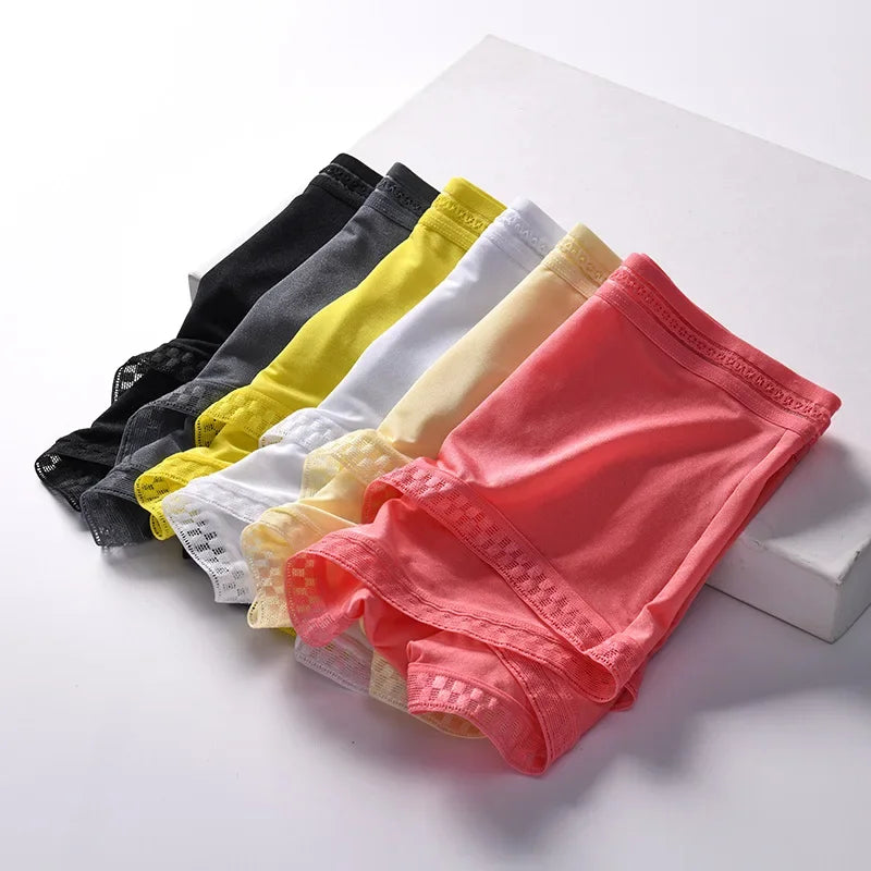 Men'S Boxers Ice Silk Underwear Summer Cool Ultra-Thin Boxer High Elastic Breathable 3d Pouch Underpants Transparent Panties