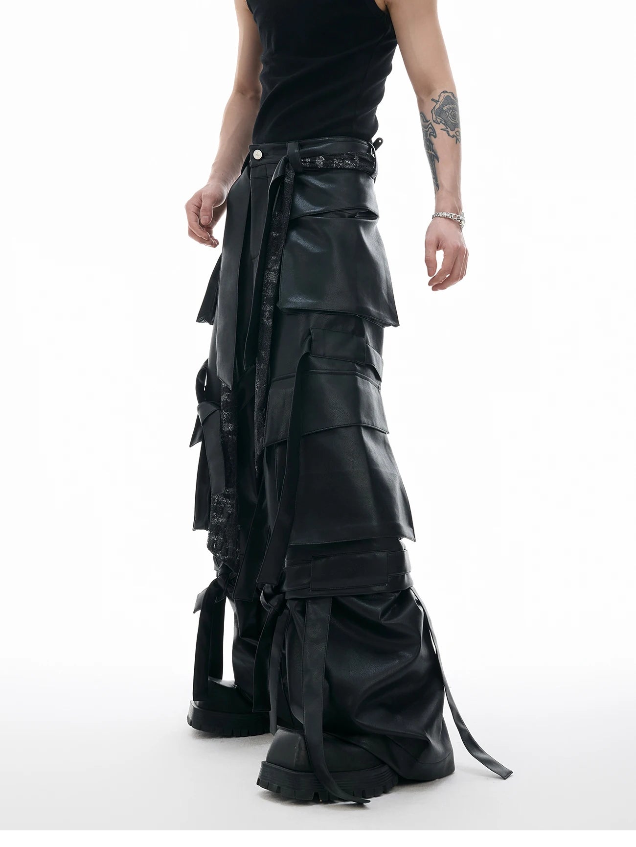 Mauroicardi Autumn Cool Long Baggy Black Pu Leather Wide Leg Cargo Pants Men Many Pockets Luxury Designer Emo Clothes Streetwear