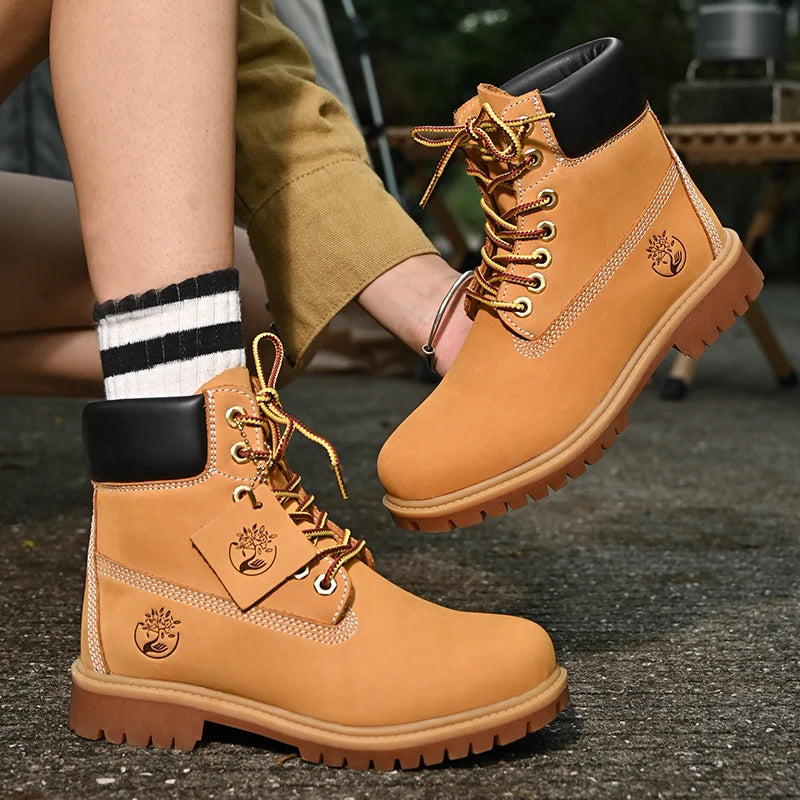 High Quality Mens Walking Shoes Fashion Outdoor Sports Leisure High Top Boots Winter Velvet Anti Slip Flat Lace Up Boots for Man