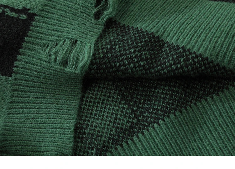 2025 Men Streetwear Ripped Sweater Distressed Vintage Letter Graphic Hip Hop Knitted Sweater Retro Pullover Sweater Hipster