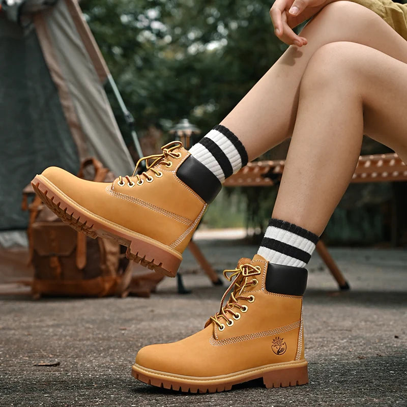 High Quality Mens Walking Shoes Fashion Outdoor Sports Leisure High Top Boots Winter Velvet Anti Slip Flat Lace Up Boots for Man
