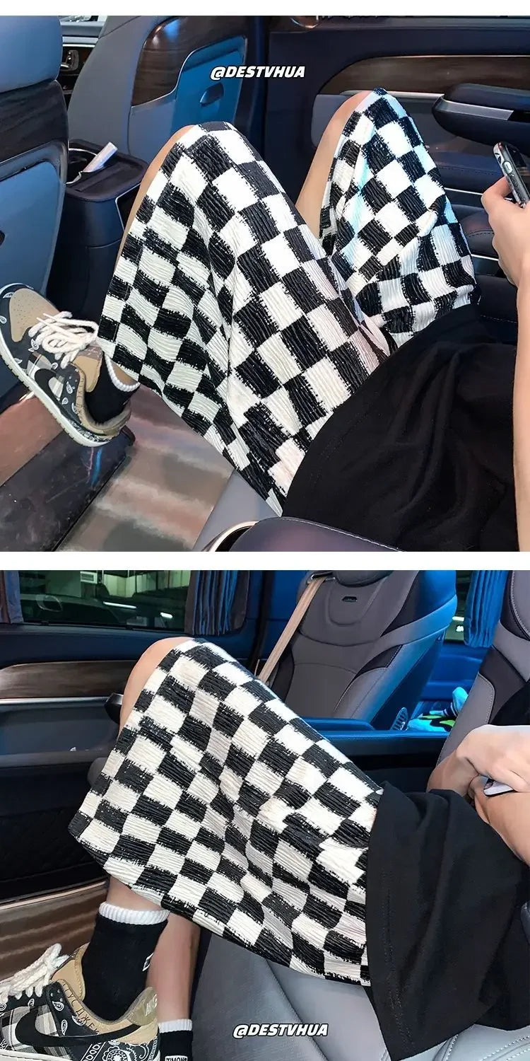 Men's New Style Breathable Straight Loose Casual Five-point Chessboard Ice Silk Shorts