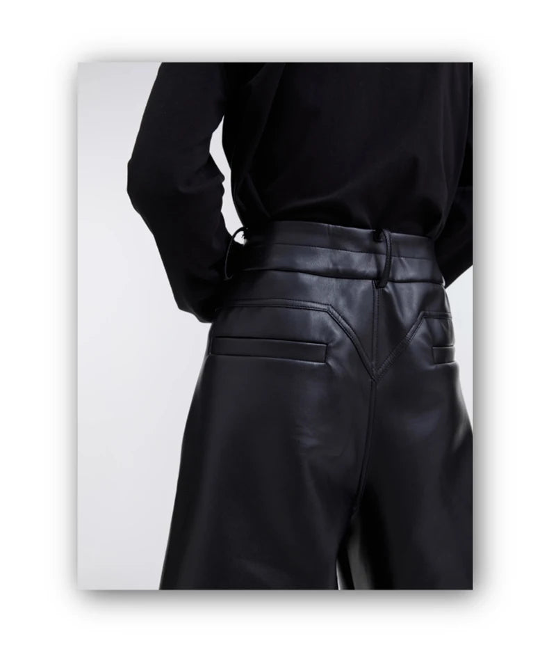 Mauroicardi Autumn Long Black Baggy Pu Leather Wide Leg Cargo Pants for Men Three-dimensional Pockets Luxury Designer Clothes