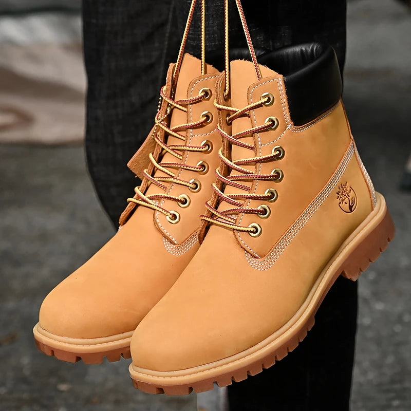 High Quality Mens Walking Shoes Fashion Outdoor Sports Leisure High Top Boots Winter Velvet Anti Slip Flat Lace Up Boots for Man